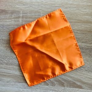 ✨5/$5 | Men’s Silky Tangerine Orange Pocket Square✨